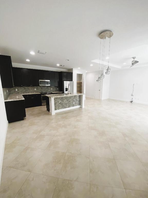 PALOMA - Residential Lease