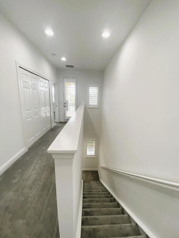 PALOMA - Residential Lease