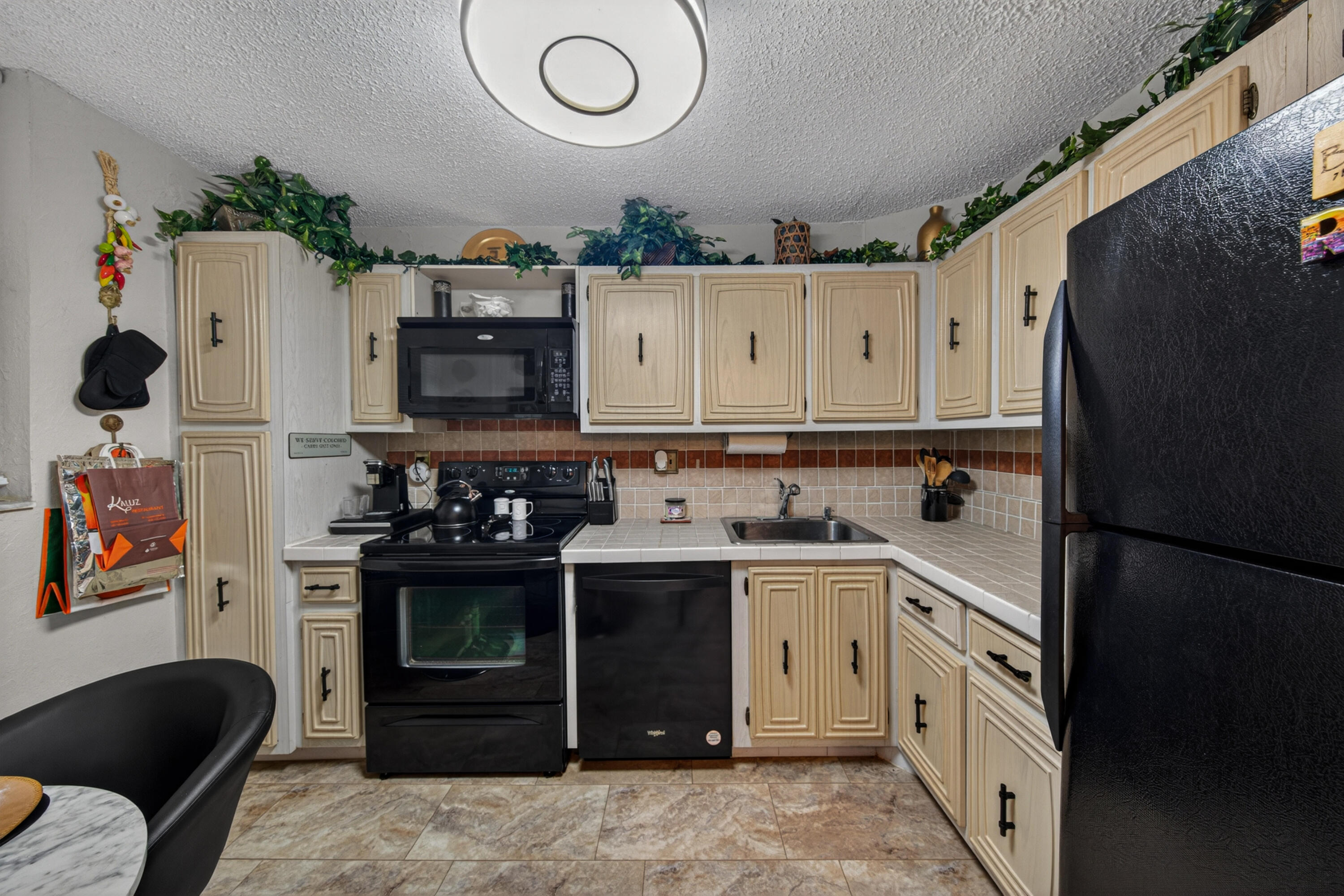 CONDOMINIUM 8 OF ENVIRON II - Residential