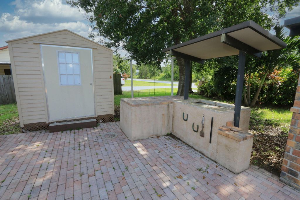 Photo of 4811 Seagrape Drive, Fort Pierce, FL 34982 (MLS # R11008370)