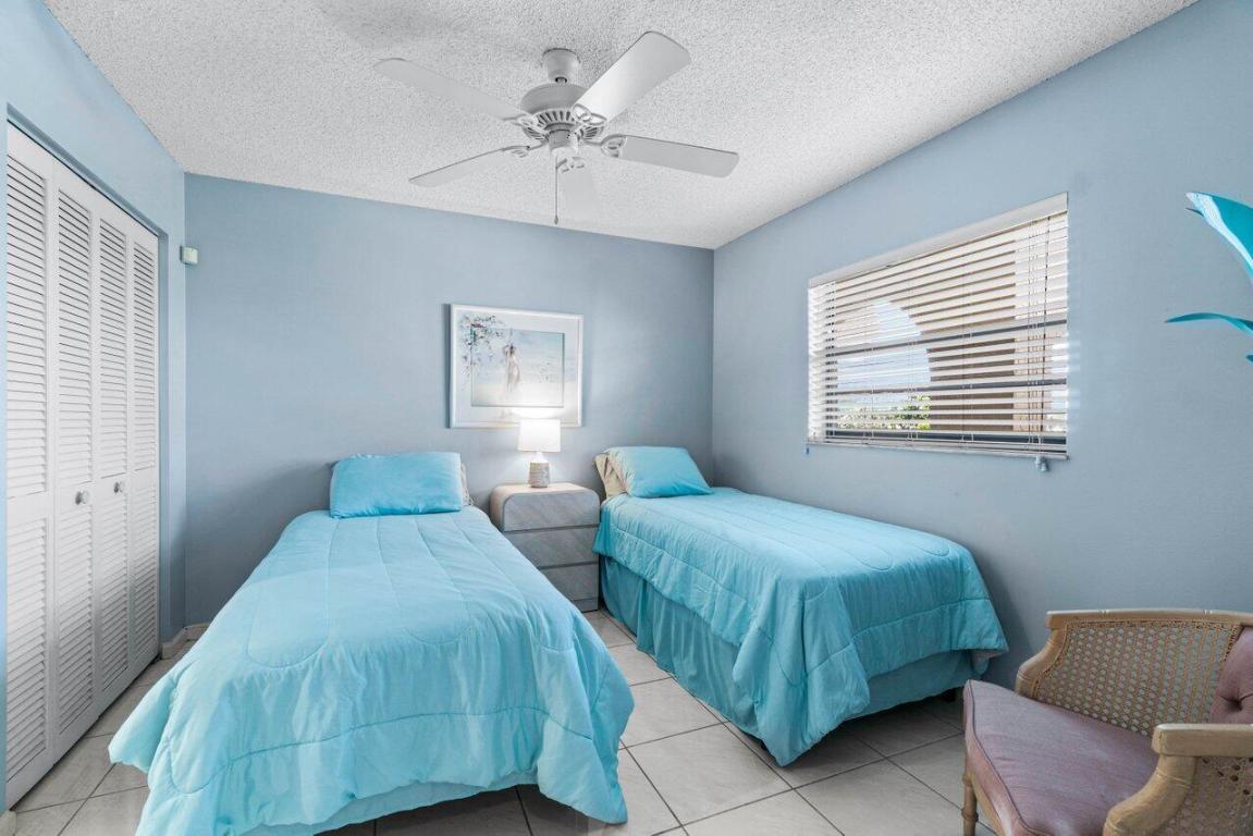 PINES OF BOCA BARWOOD CONDO - Residential
