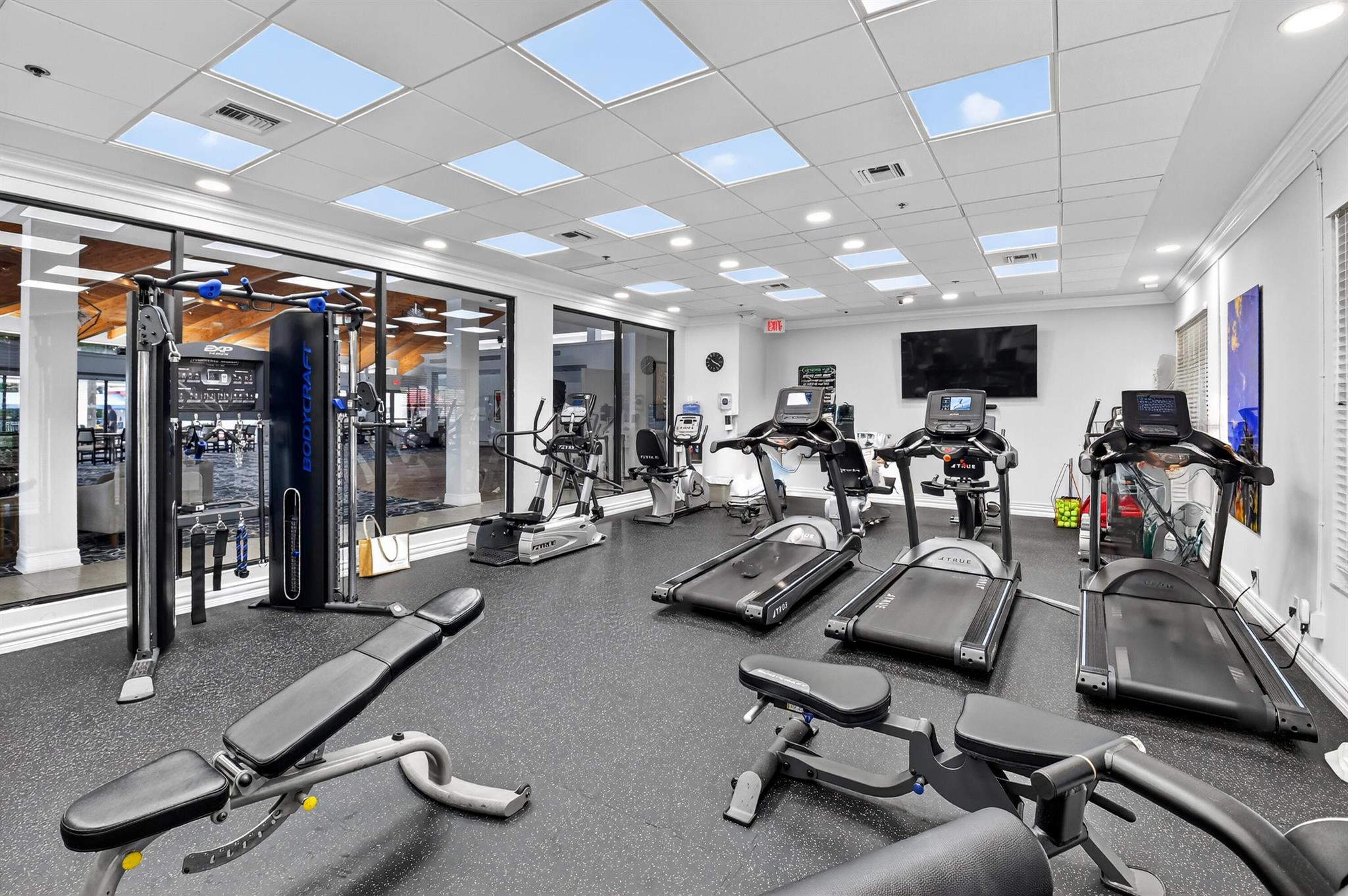 Lexington Club - Residential