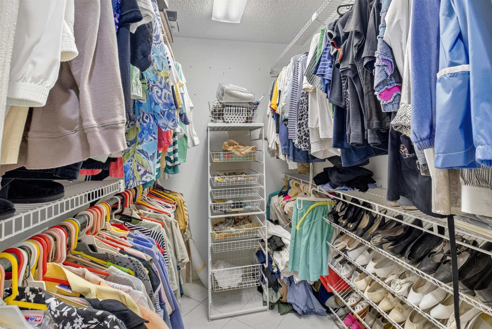 Lexington Club - Residential