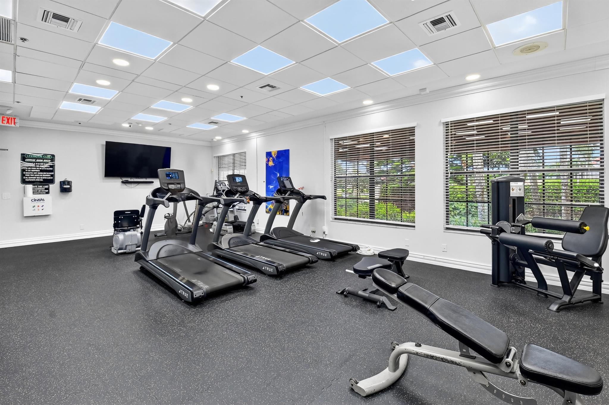 Lexington Club - Residential