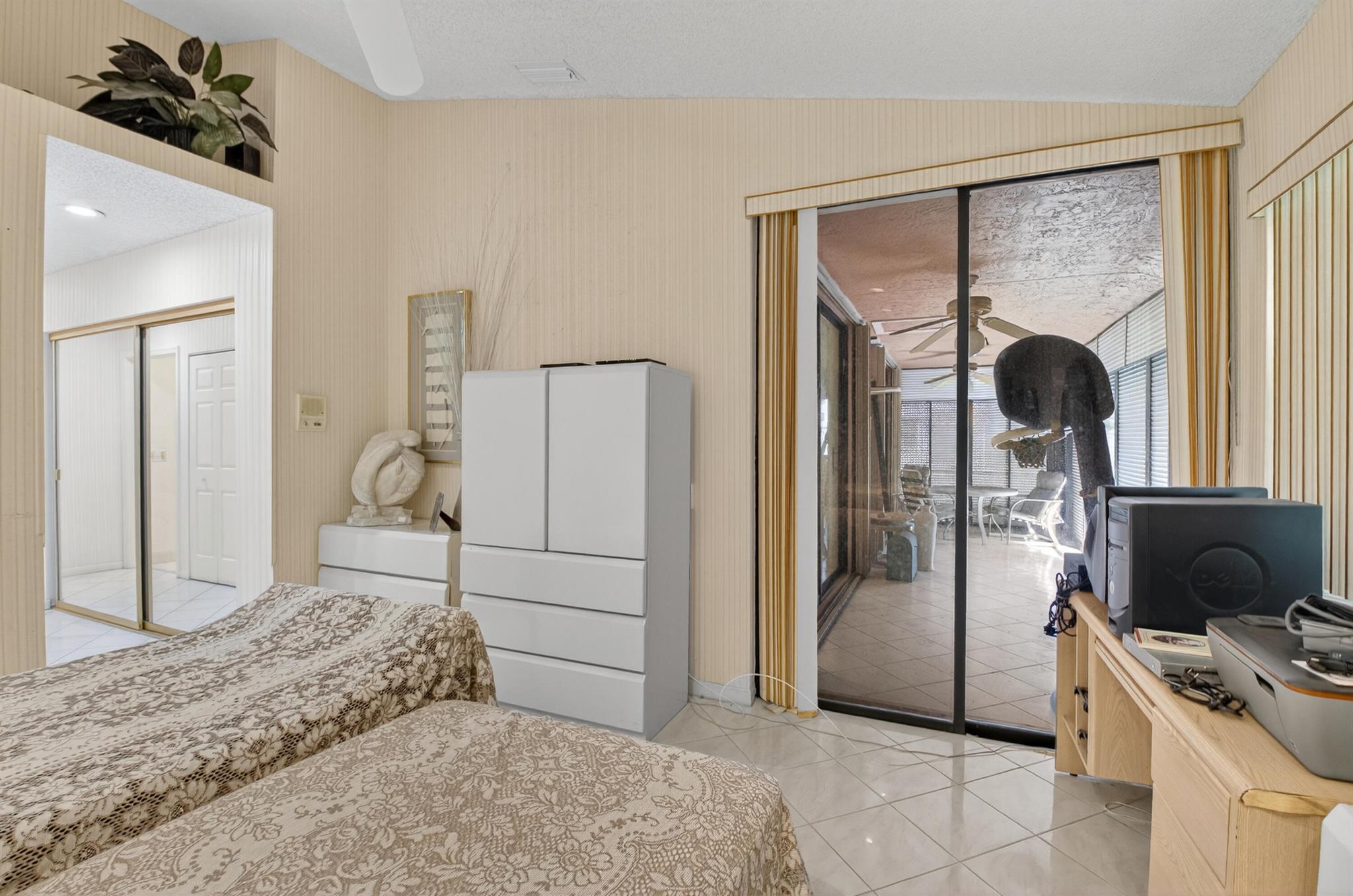 Lexington Club - Residential