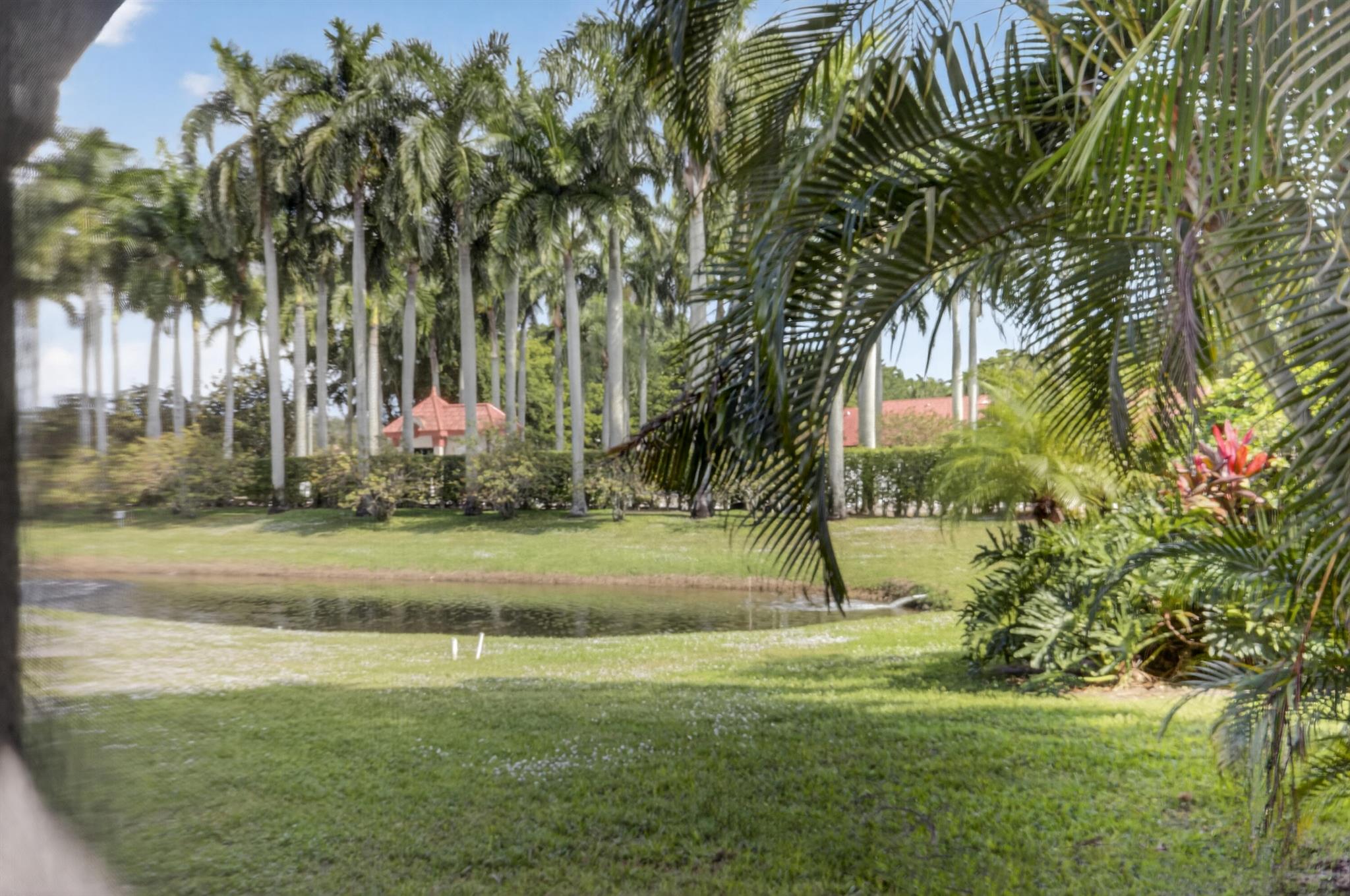 Lexington Club - Residential