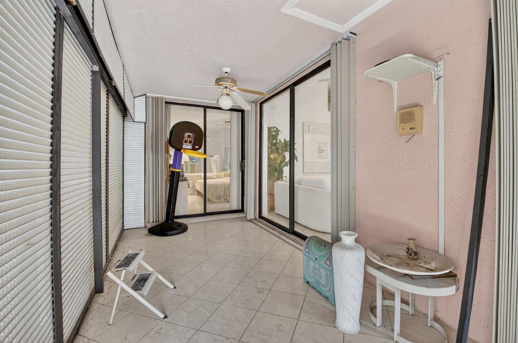 Lexington Club - Residential