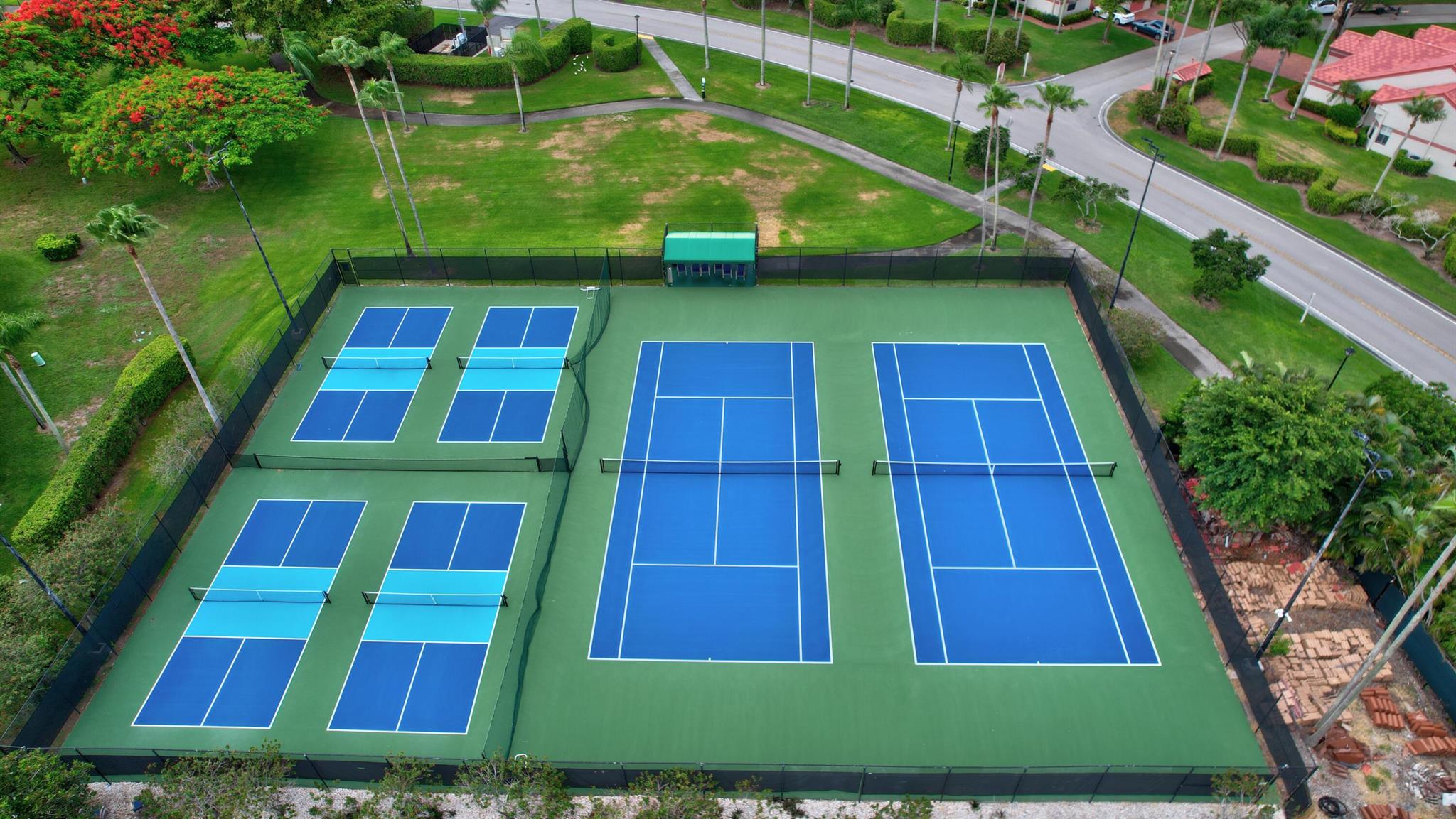 Lexington Club - Residential