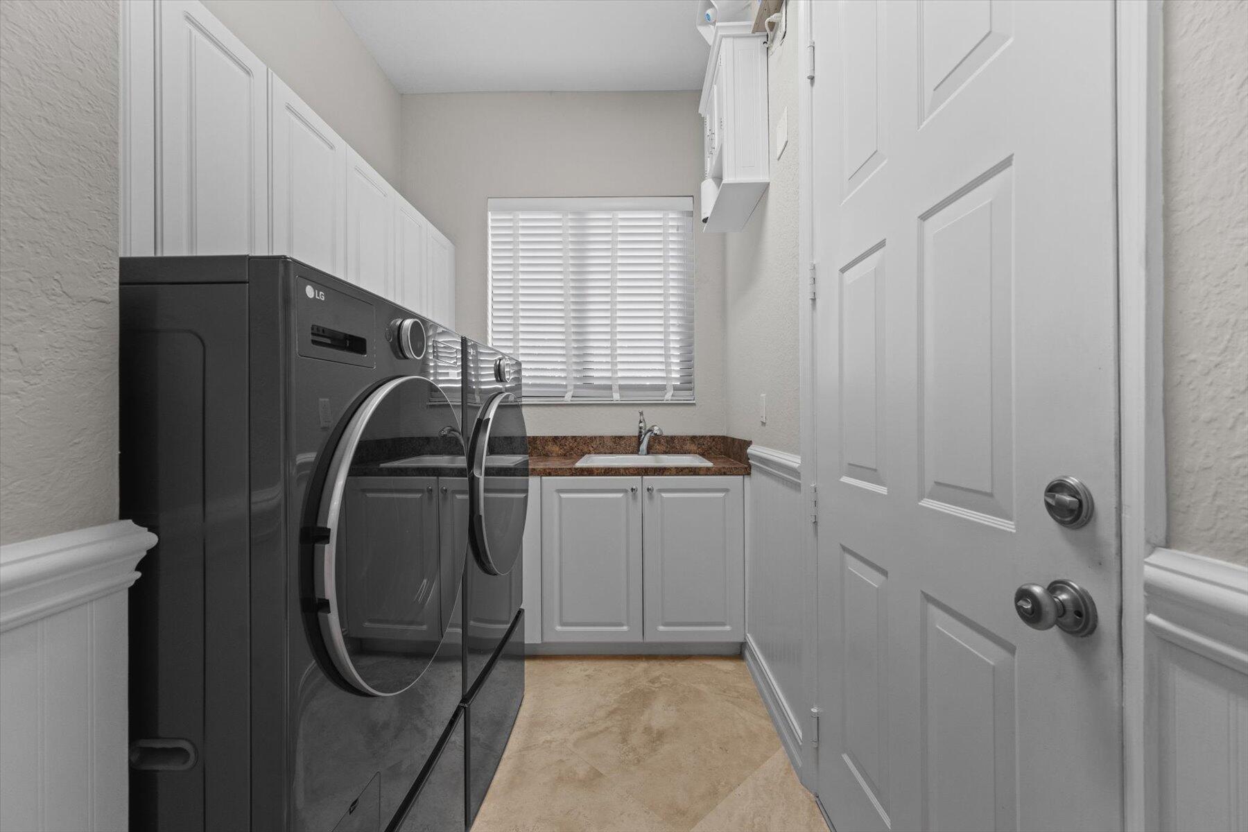 ISLES AT WELLINGTON 4 - Residential