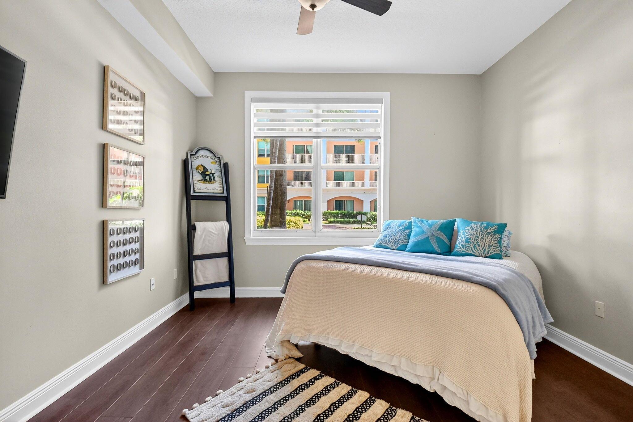 MOORINGS AT LANTANA - Residential