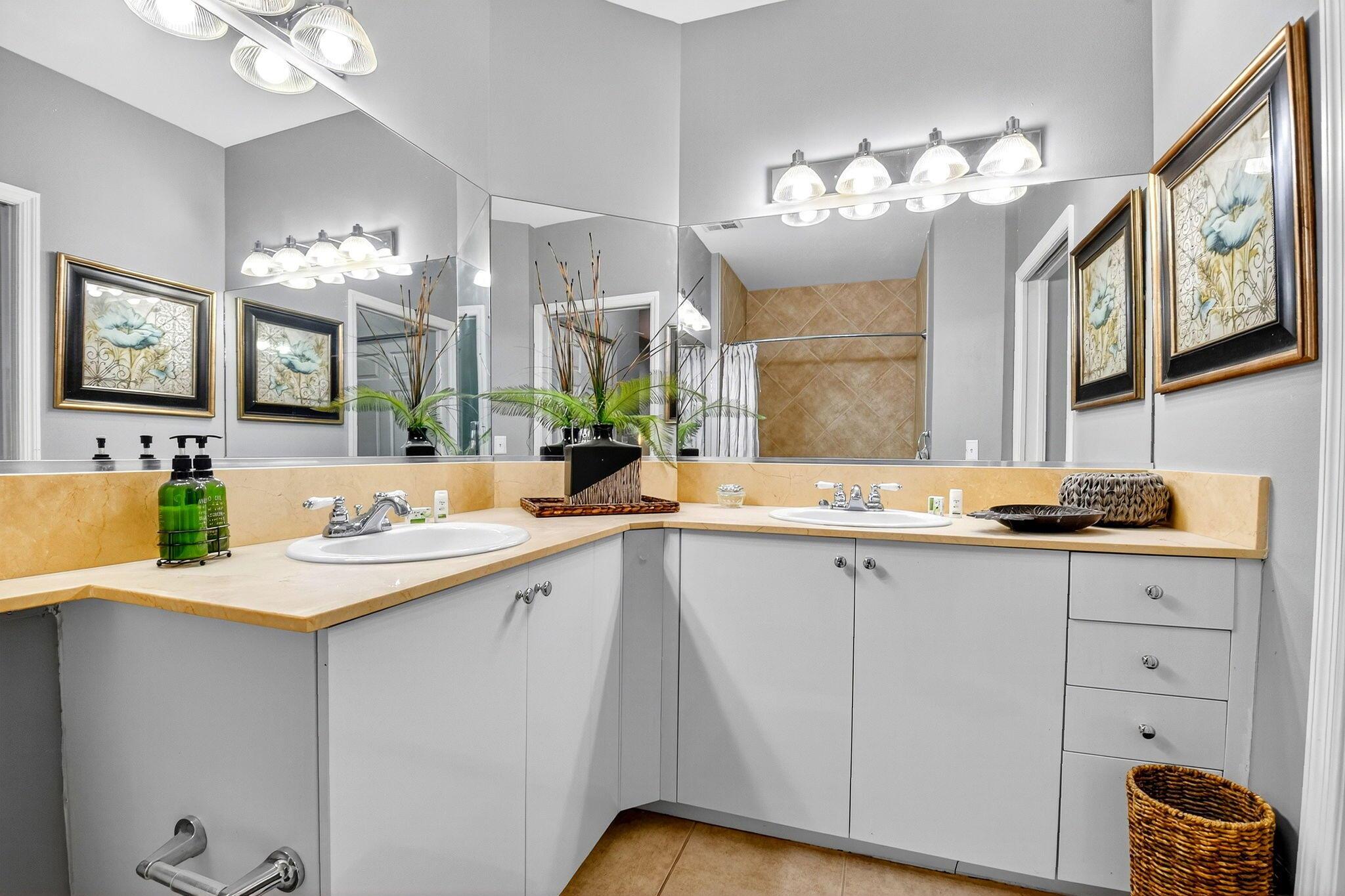 MOORINGS AT LANTANA - Residential