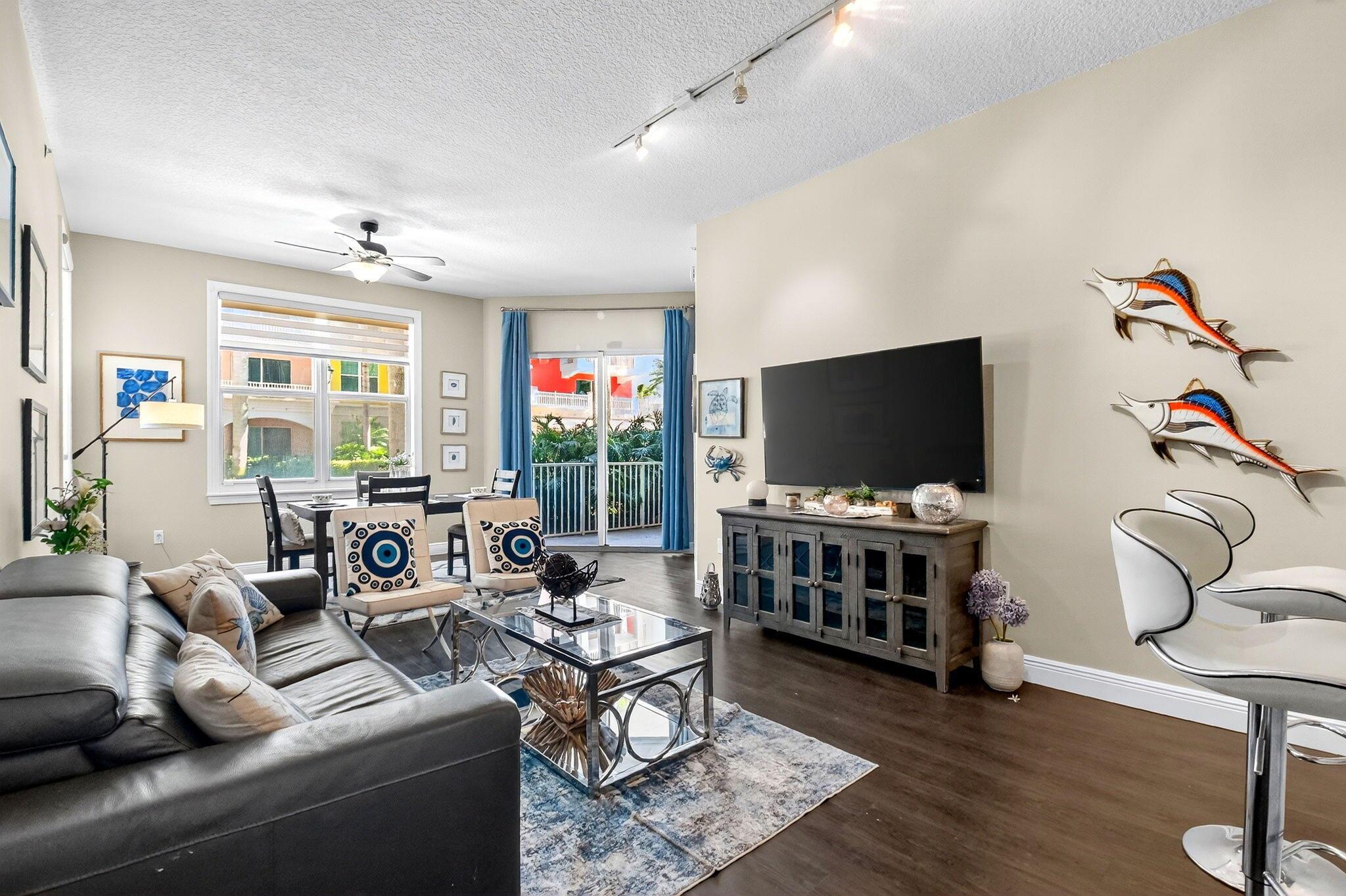 MOORINGS AT LANTANA - Residential