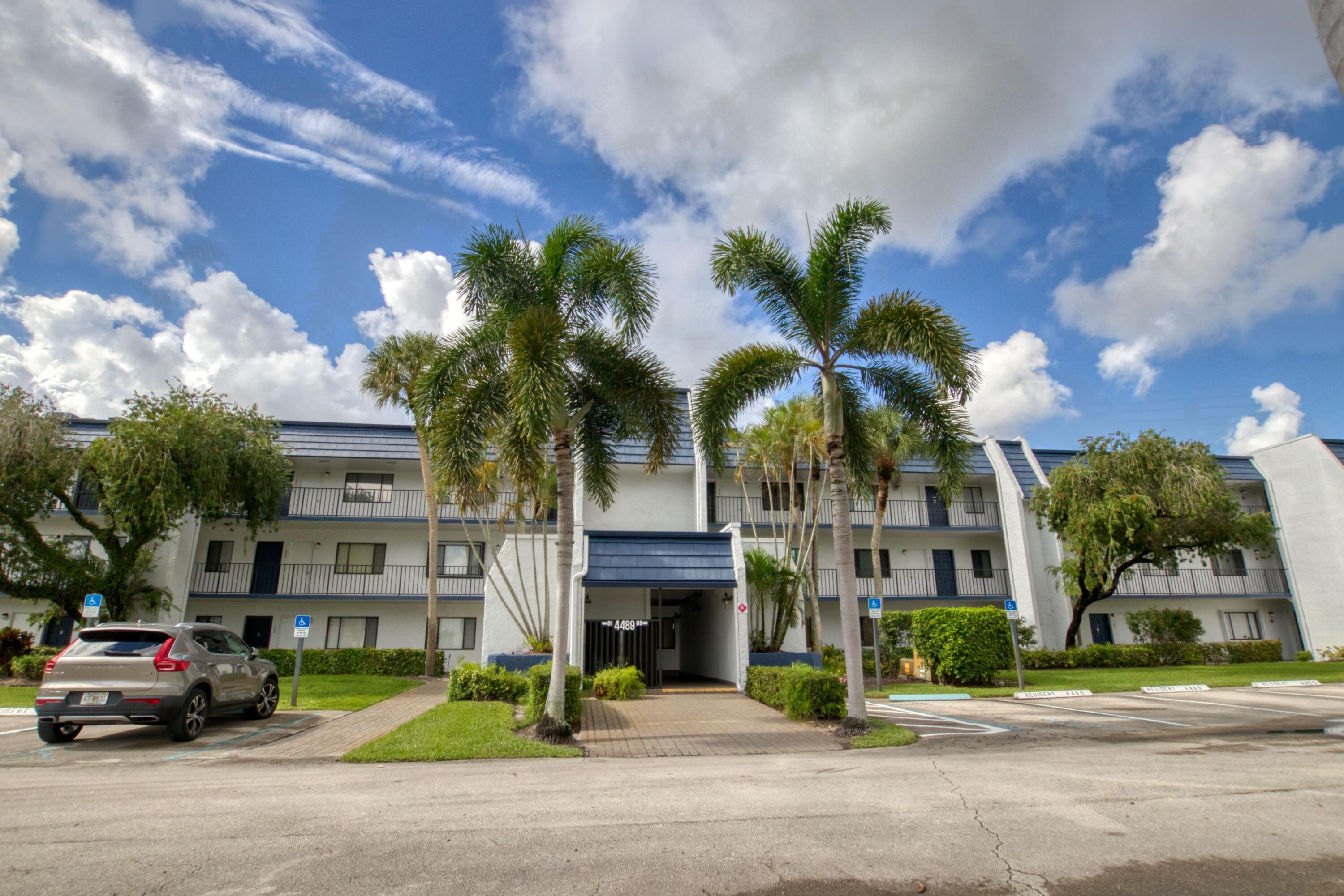 4489 LUXEMBURG Court 304