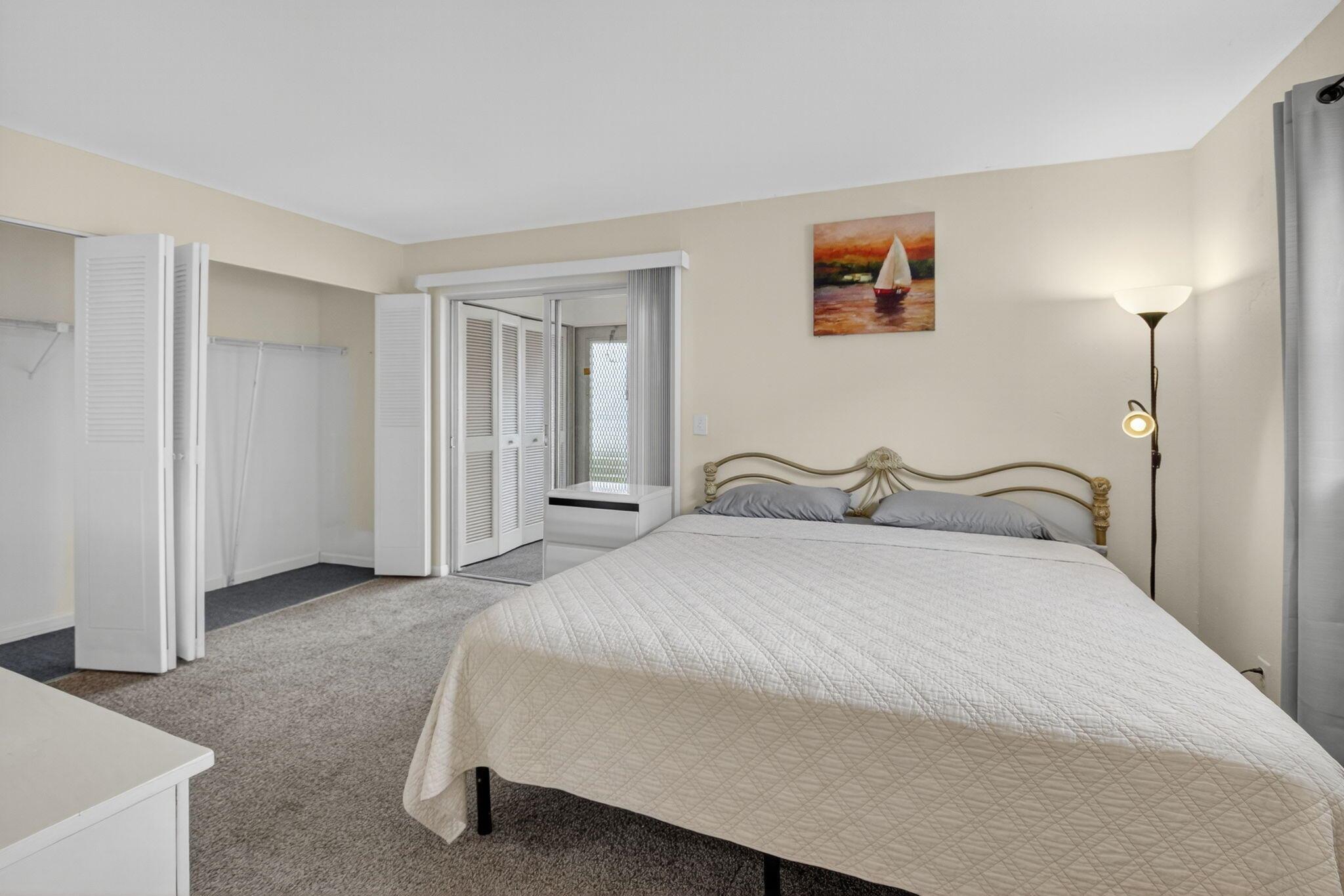 KINGS POINT SAXONY CONDOS - Residential Lease