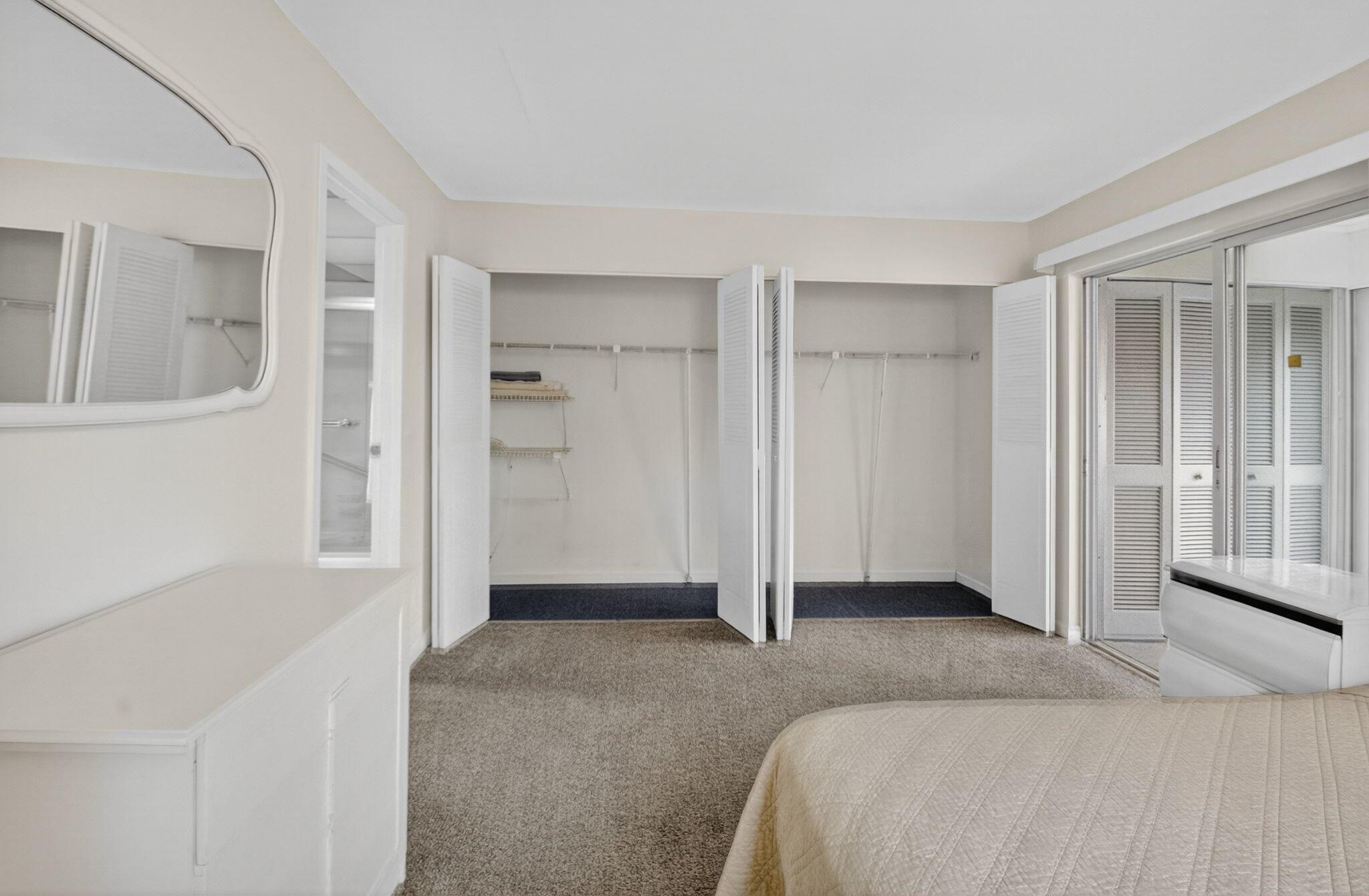 KINGS POINT SAXONY CONDOS - Residential Lease