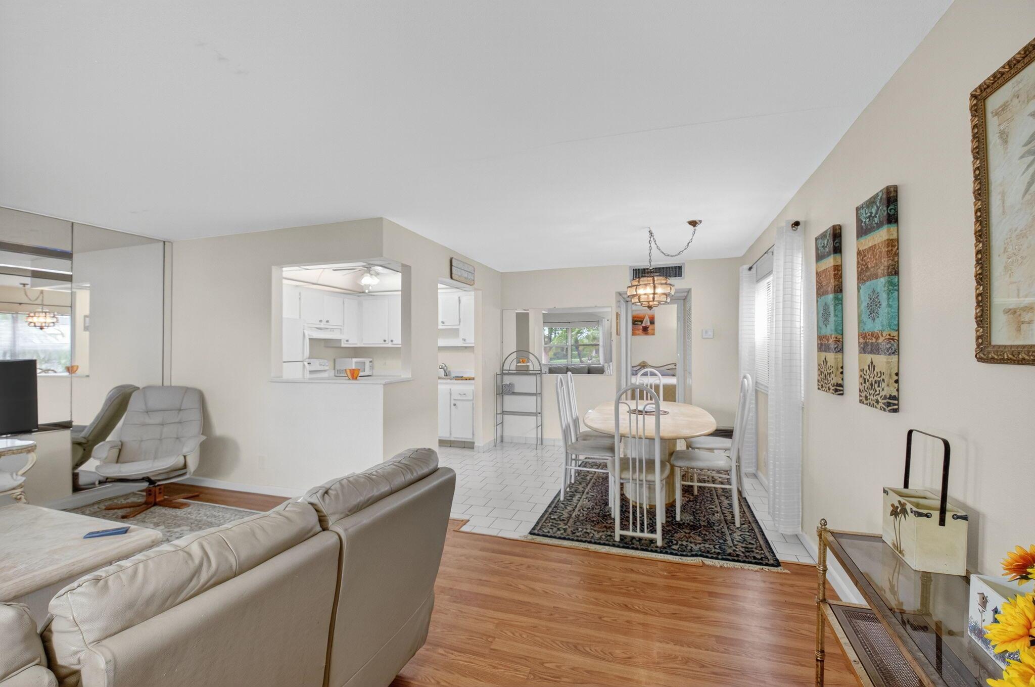 KINGS POINT SAXONY CONDOS - Residential Lease