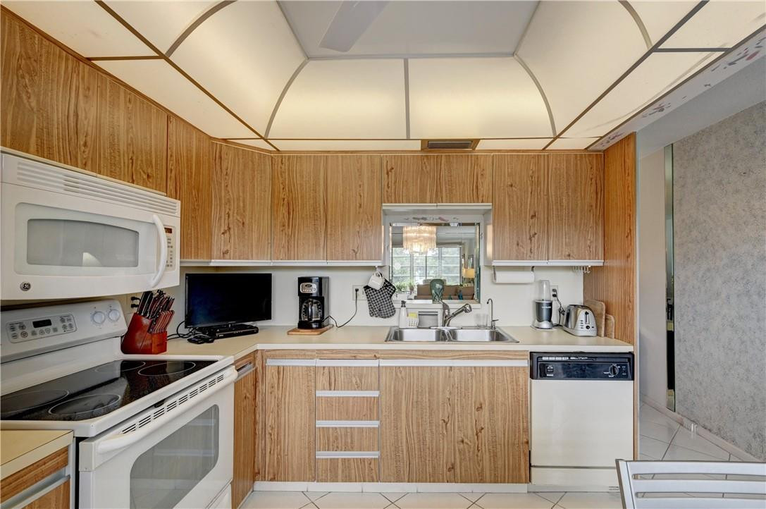 WYNMOOR - Residential