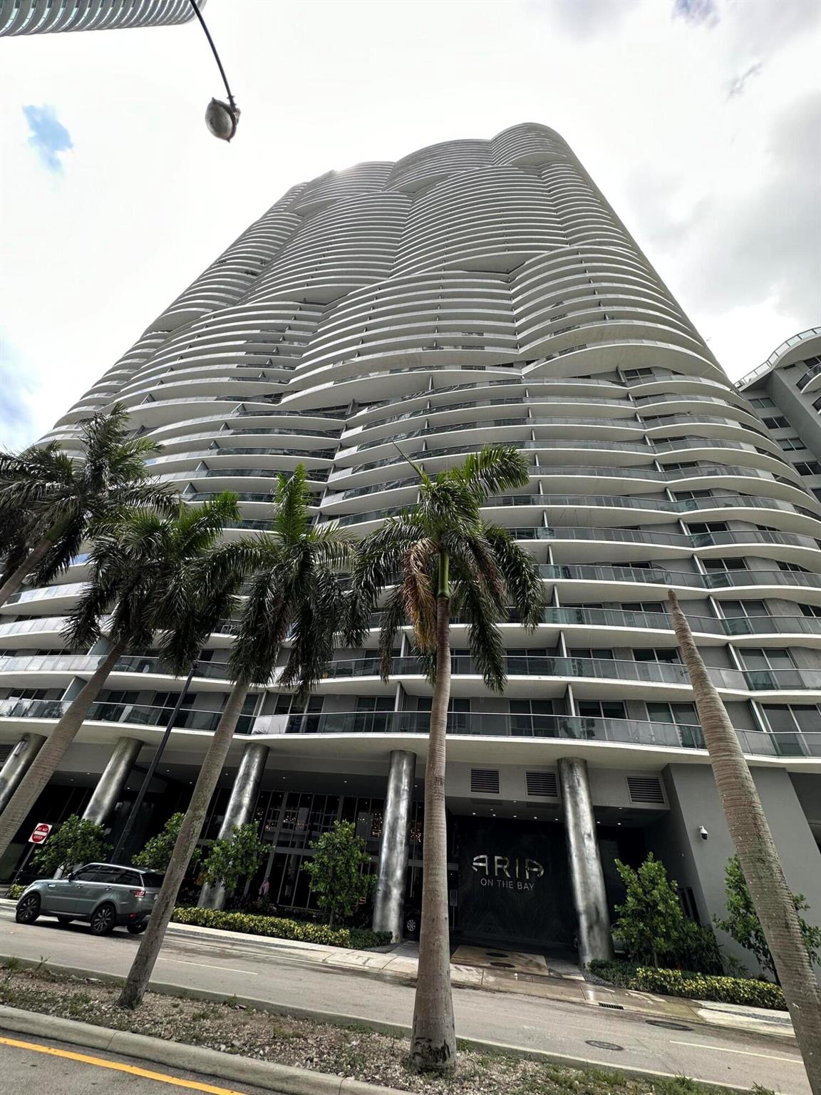 ARIA ON THE BAY CONDO - Residential Lease
