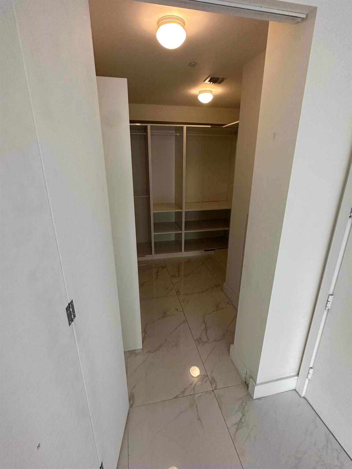 ARIA ON THE BAY CONDO - Residential Lease