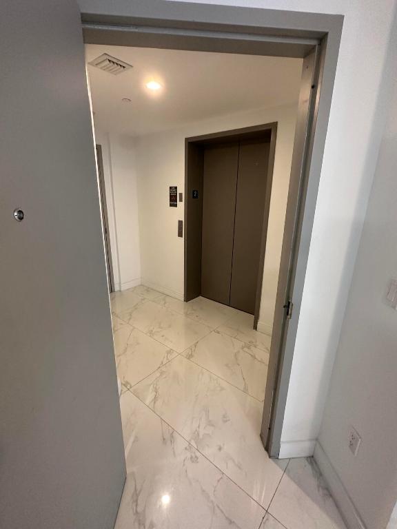 ARIA ON THE BAY CONDO - Residential Lease