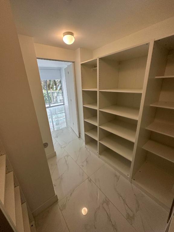 ARIA ON THE BAY CONDO - Residential Lease