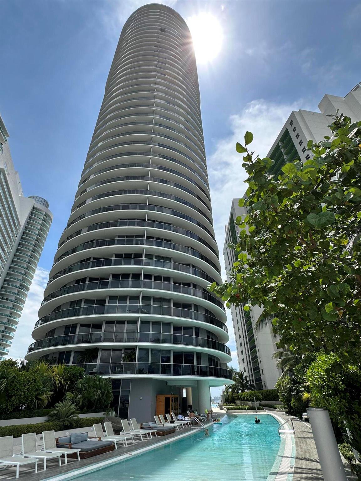 ARIA ON THE BAY CONDO - Residential Lease