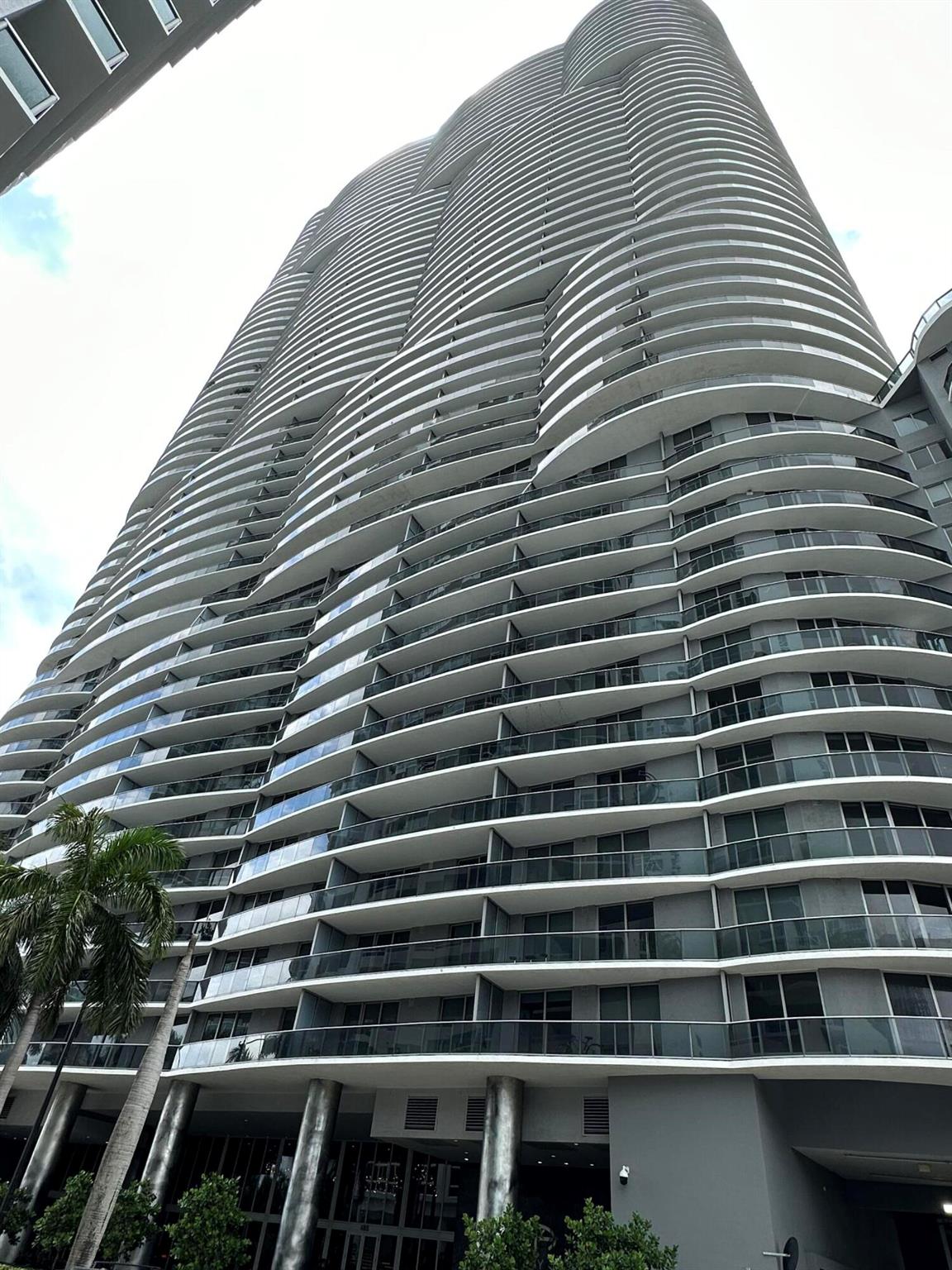 ARIA ON THE BAY CONDO - Residential Lease