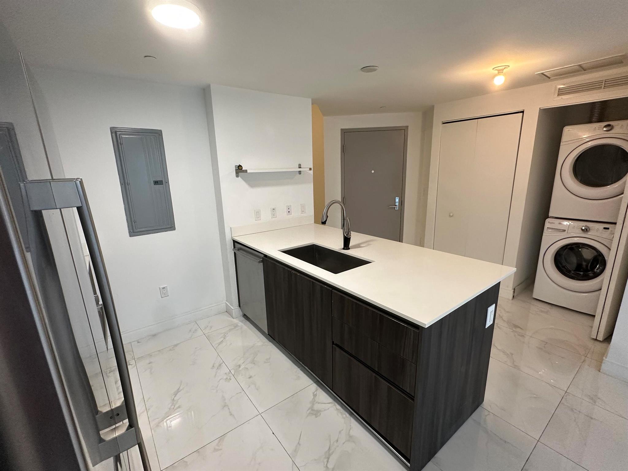 ARIA ON THE BAY CONDO - Residential Lease