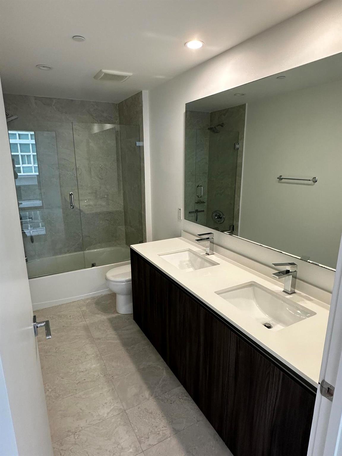 ARIA ON THE BAY CONDO - Residential Lease