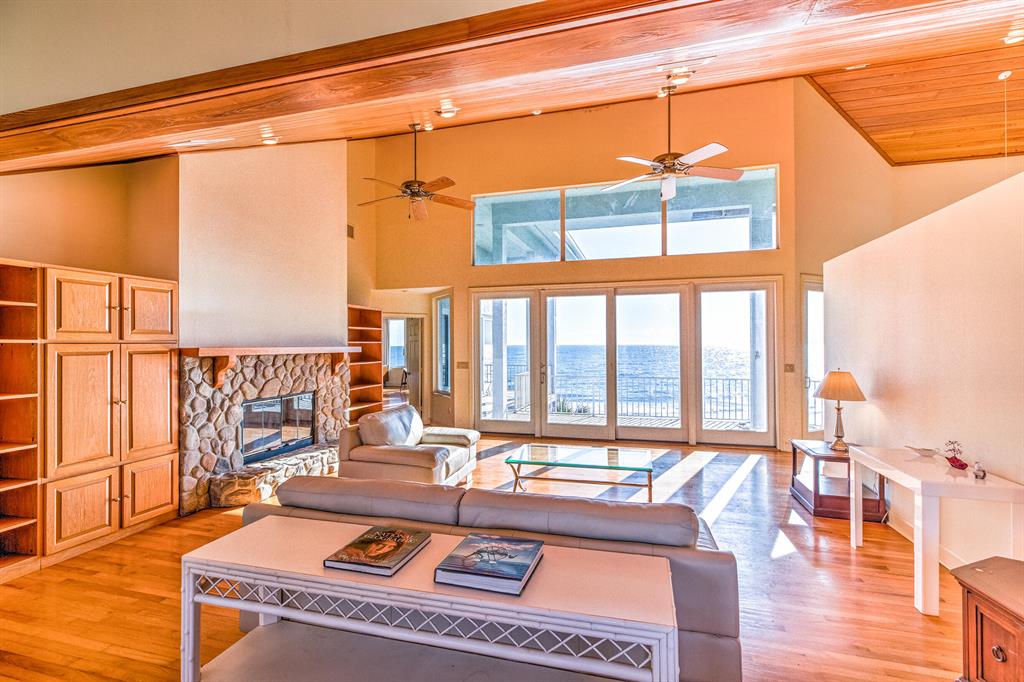 SUNSET DRIVE SUB PLAT NO - Residential