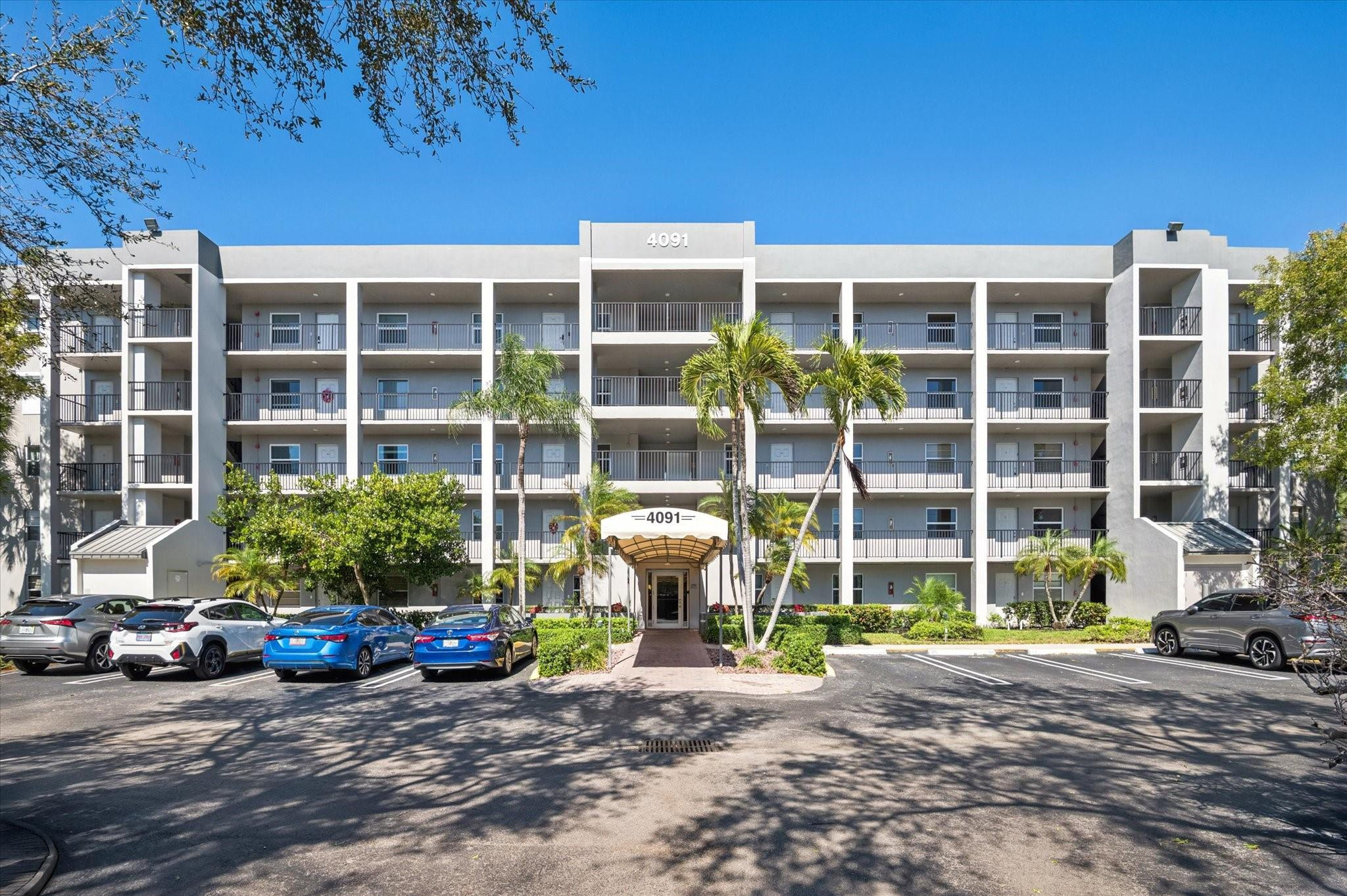 CYPRESS REACH @ PALM AIRE - Residential