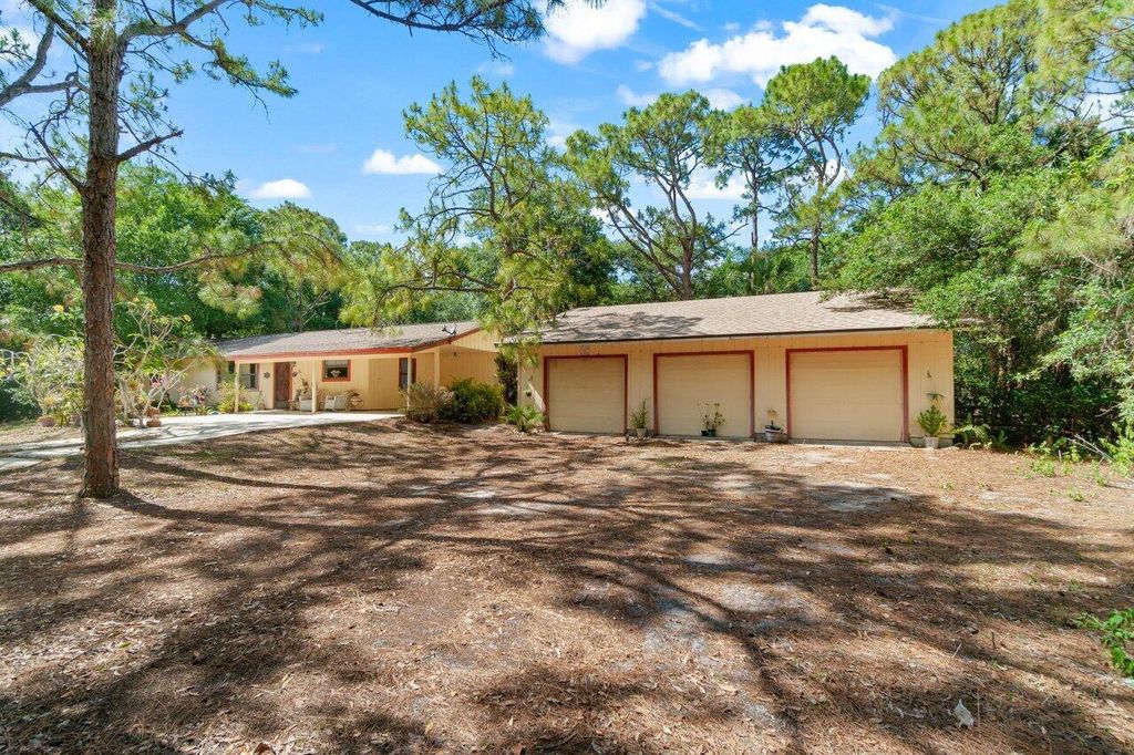 Photo of 12441 179th Court N, Jupiter, FL 33478 (MLS # R11087193)