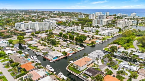 Tiny photo for 1261 NE 27th Way, Pompano Beach, FL 33062 (MLS # B26035748)