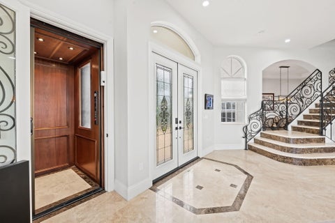 Tiny photo for 1261 NE 27th Way, Pompano Beach, FL 33062 (MLS # B26035748)