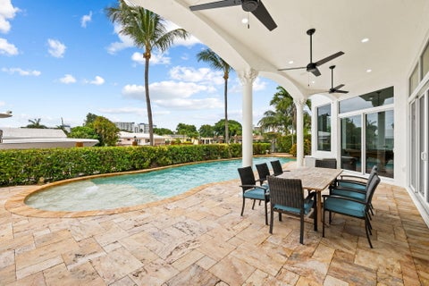 Tiny photo for 1261 NE 27th Way, Pompano Beach, FL 33062 (MLS # B26035748)