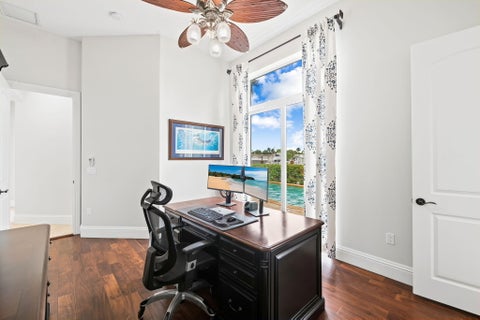 Tiny photo for 1261 NE 27th Way, Pompano Beach, FL 33062 (MLS # B26035748)