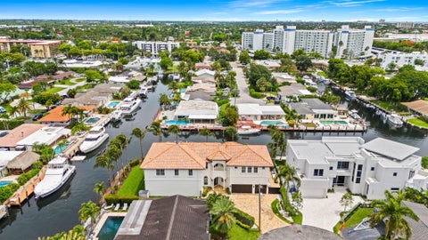 Tiny photo for 1261 NE 27th Way, Pompano Beach, FL 33062 (MLS # B26035748)