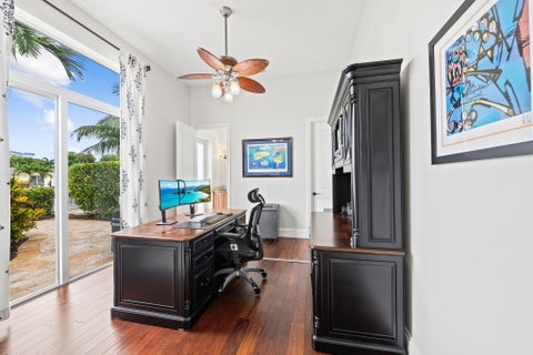 Tiny photo for 1261 NE 27th Way, Pompano Beach, FL 33062 (MLS # B26035748)