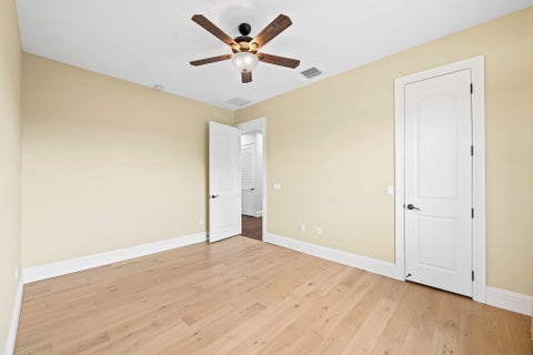 Tiny photo for 1261 NE 27th Way, Pompano Beach, FL 33062 (MLS # B26035748)