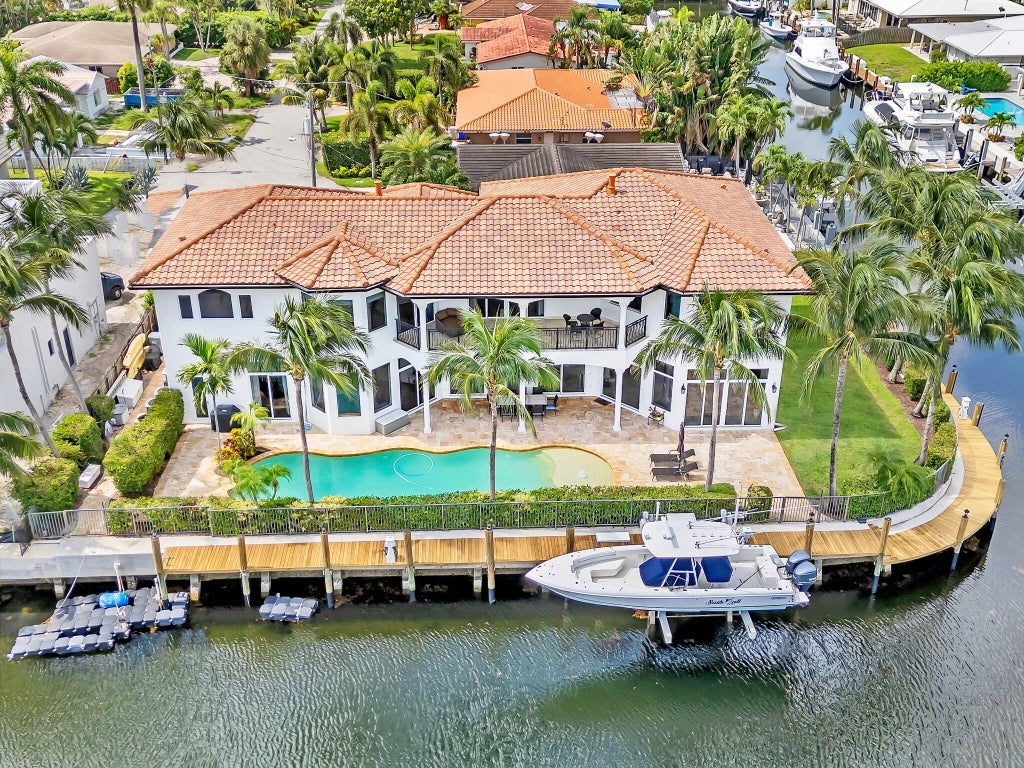 Photo of 1261 NE 27th Way, Pompano Beach, FL 33062 (MLS # B26035748)