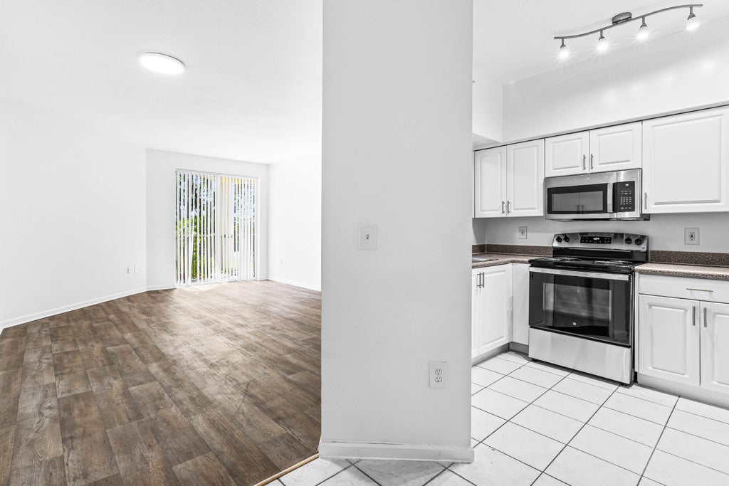 Photo of 1977 BRANDYWINE Road #305, West Palm Beach, FL 33409 (MLS # B26069575)