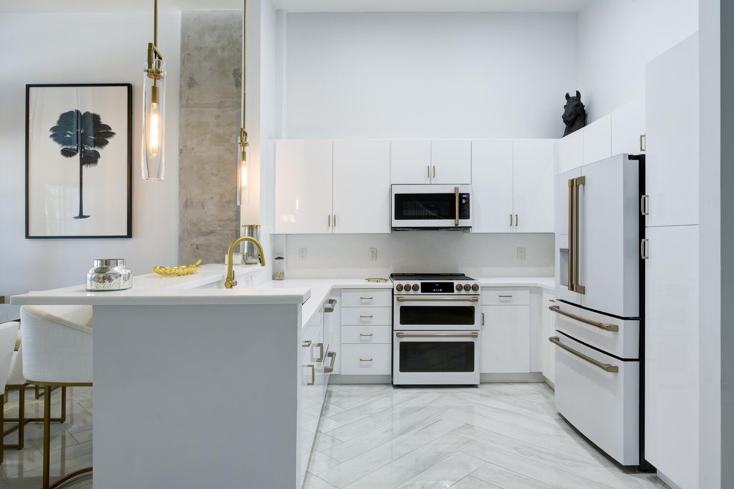 300 S Australian Avenue 126