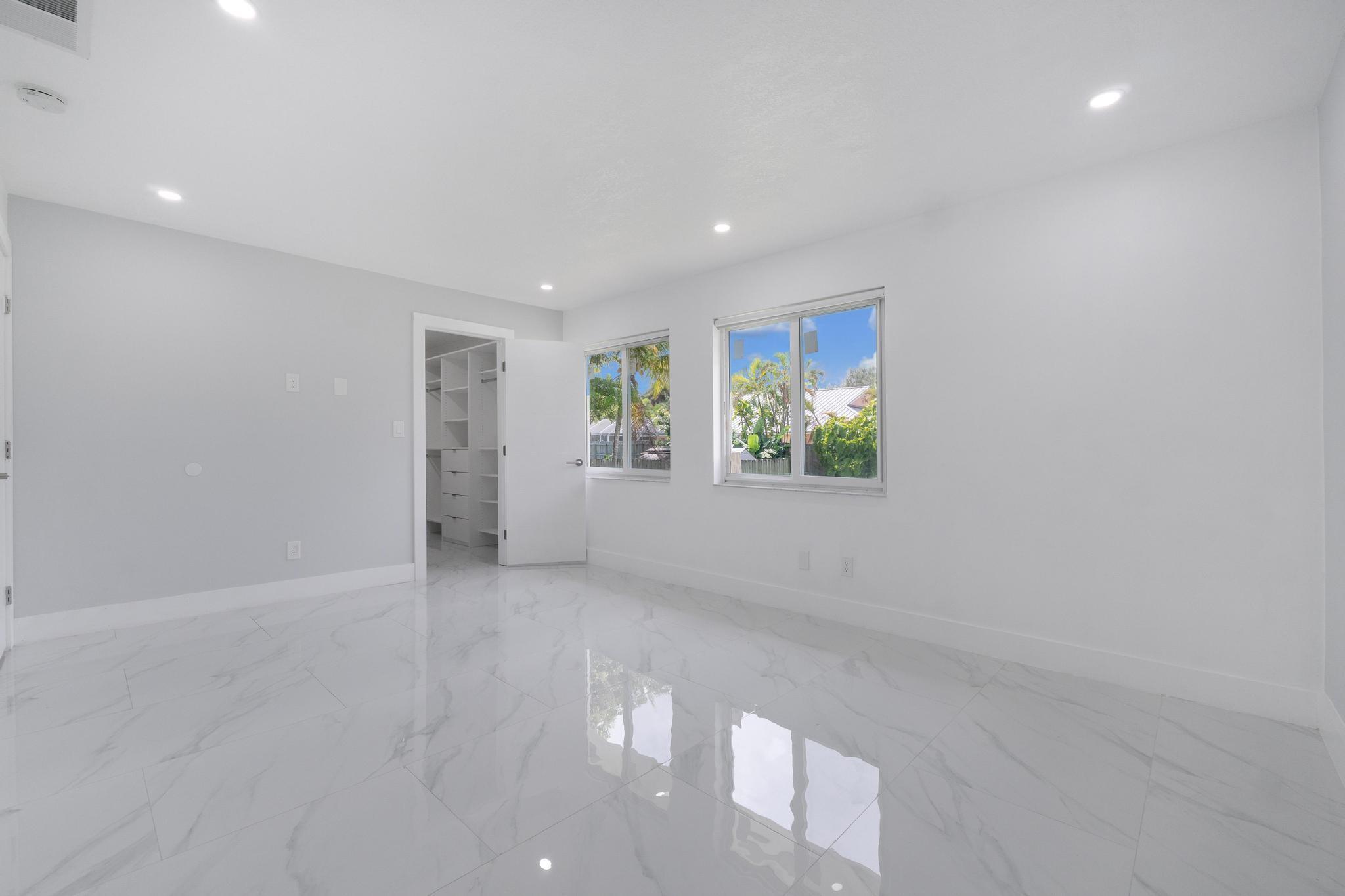 Old Cutler West Sec 01 - Residential