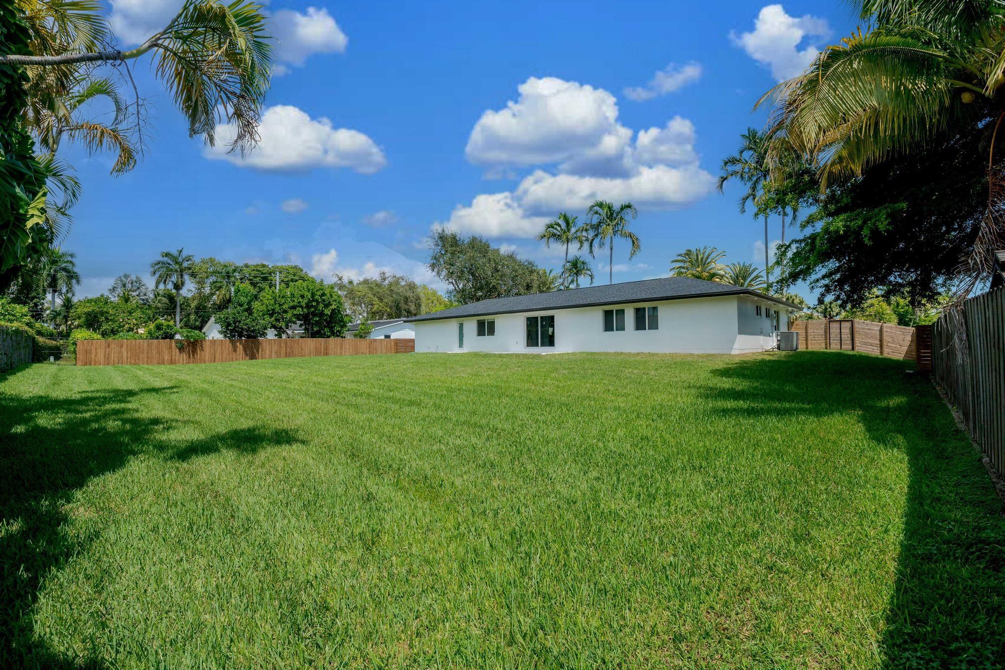 Old Cutler West Sec 01 - Residential