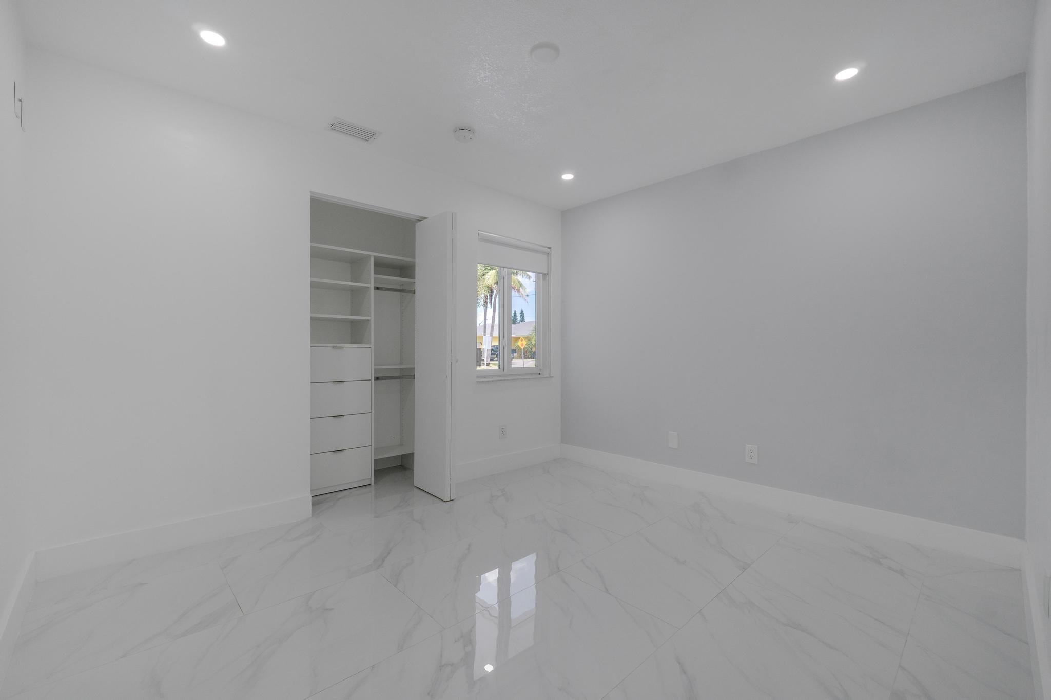 Old Cutler West Sec 01 - Residential
