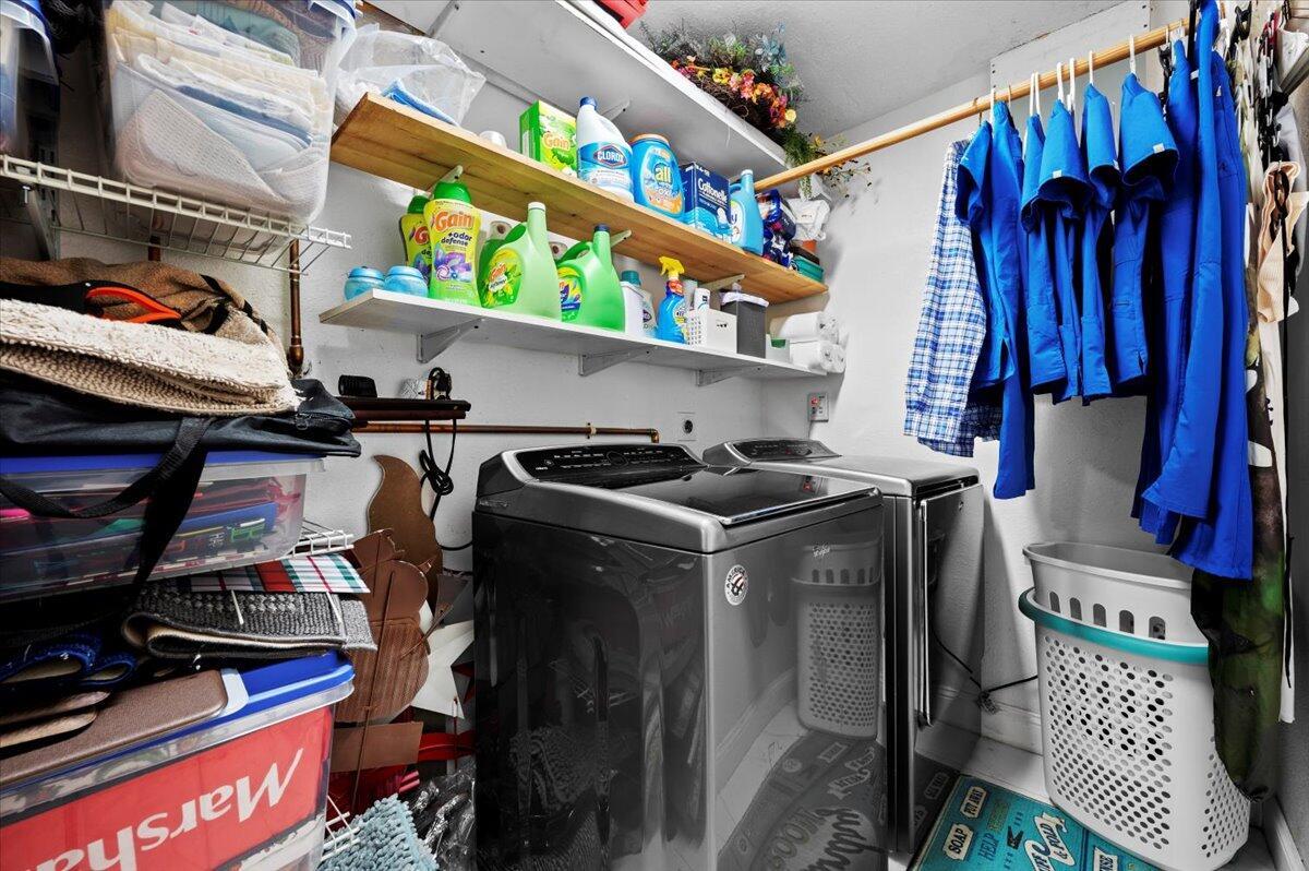 FOREST HOMES 3 - Residential