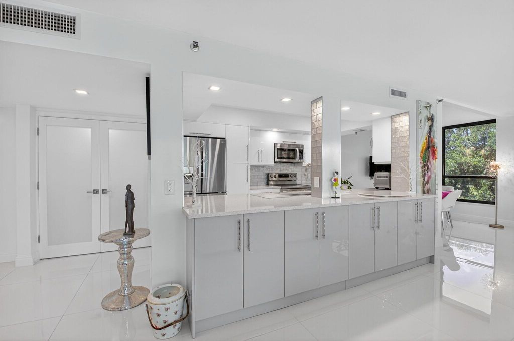 Photo of 20100 W Boca 138 Drive W #138, Boca Raton, FL 33434 (MLS # R11103425)