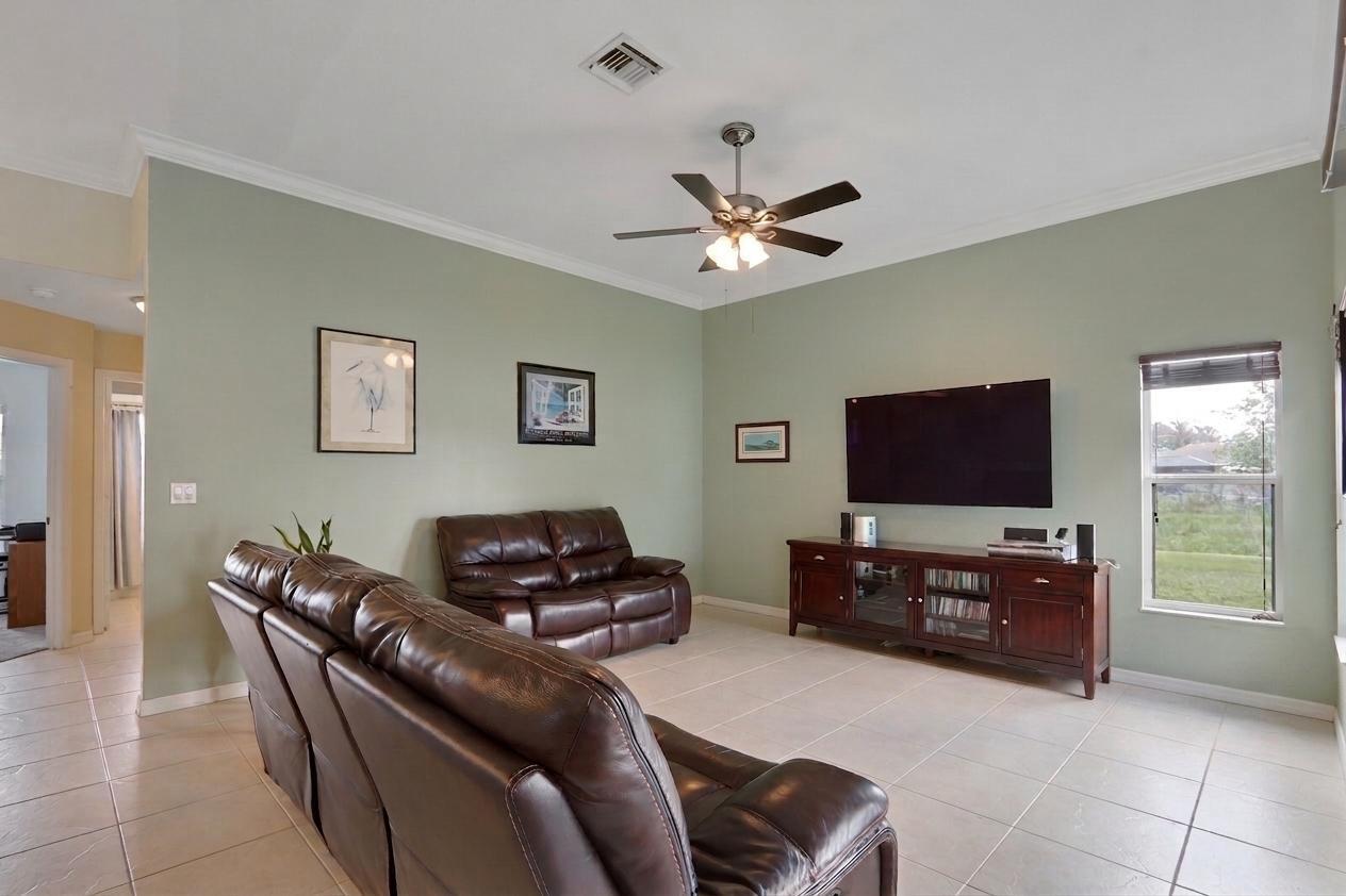 PORT ST LUCIE SECTION 44 - Residential