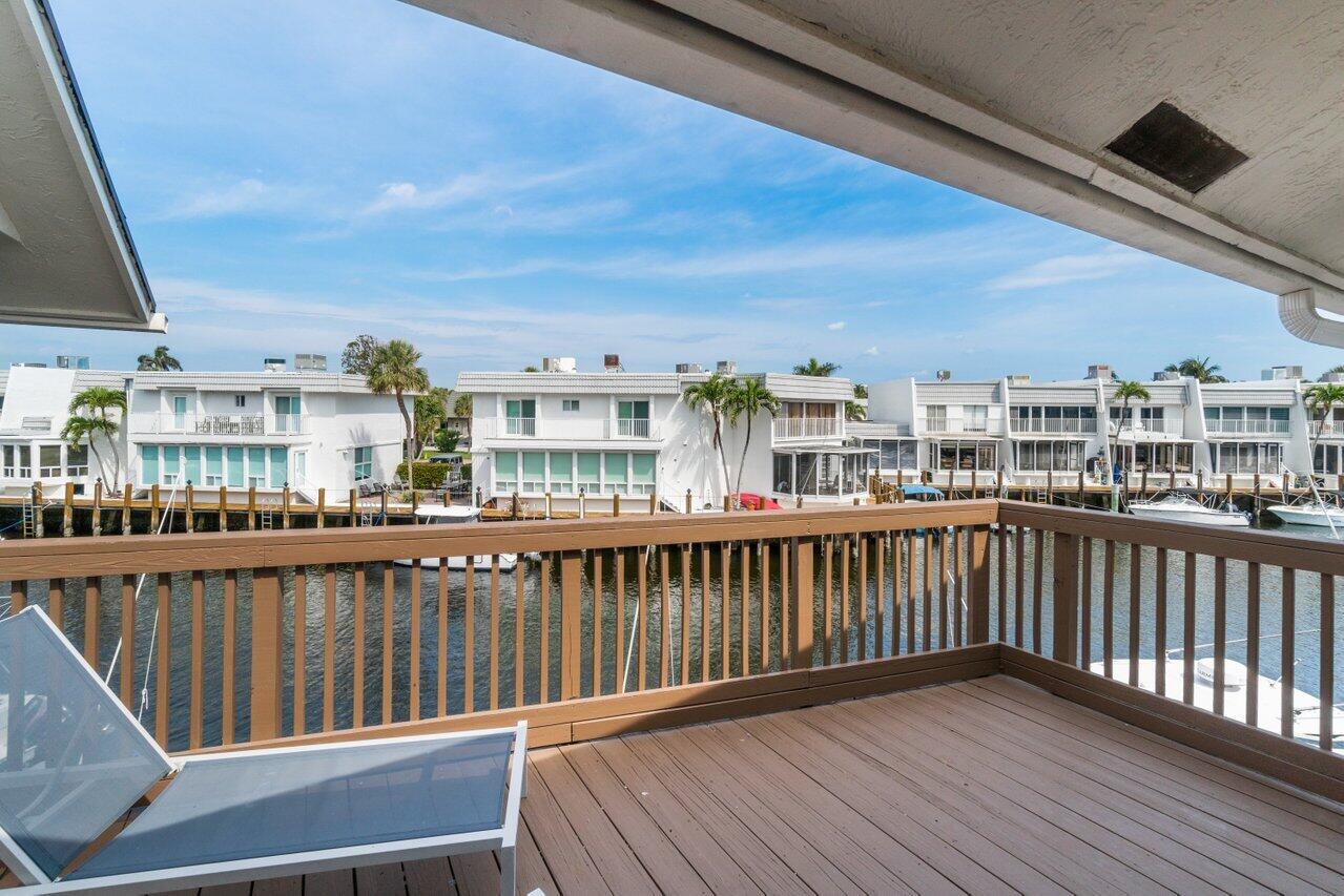 DELRAY BY THE SEA - Residential