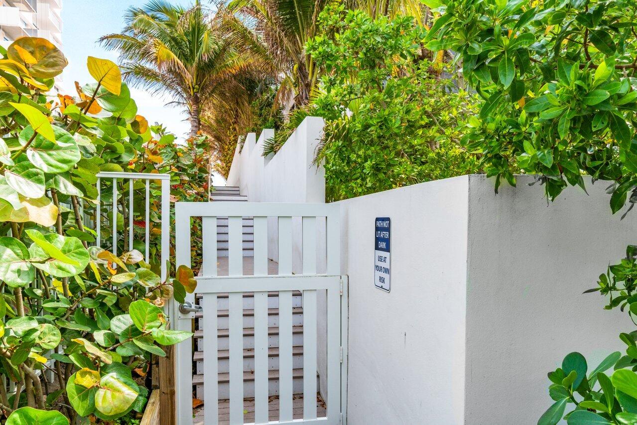 DELRAY BY THE SEA - Residential